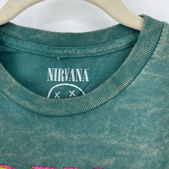 Officially Licensed Nirvana Smiley Face Tee Green Acid Wash Small - Picture 5 of 6
